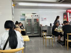 -金陵老丁家馄饨(新街口店)