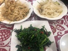 -秦香陕西食府(华贸天地店)