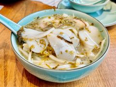 -缸鸭狗(天一广场店)