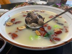 -江门新会碧桂园凤悦凤凰酒店(万达广场店)
