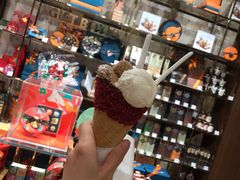 -VENCHI 闻绮(上海佛罗伦萨小镇店)