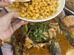 -丹水桥地锅鱼·翘嘴鲌·地方特色全鱼宴(丹江口大坝店)