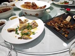 -金苑海鲜酒家(新港中路店)