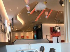 大堂-必胜客(绿地新都会店)