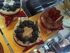 -花花卷卷·鲜食蛋糕(静安久光百货店)