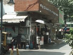 -无名氏宵夜小摊(祝家三姐妹馄饨店)