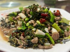珍珠花炒肉-鸡公山和平饭店