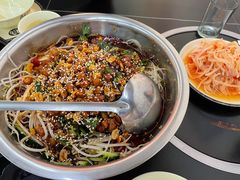 -周良天山牛杂城(天山路总店)