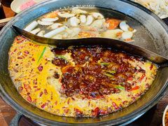 -四小区火锅·巷子里的重庆火锅(花照壁店)