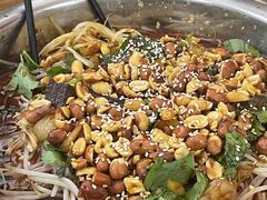 -周良天山牛杂城(天山路总店)