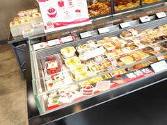 -皇冠幸福里动物奶油生日蛋糕(石桥店)