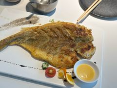 -赶海部落海鲜城(海阳路店)