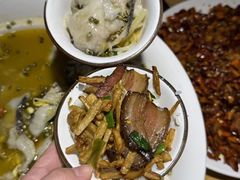 -小三峡食府(西五路店)