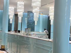 -孔雀云贵川·融合菜(长宁来福士店)