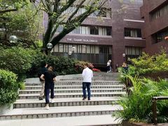 -香港大学