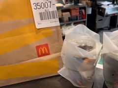 -麦当劳(政通路店)