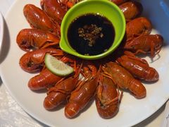 -石牌岭小亮蒸虾•湖北老字号(左岭店)