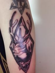 -SNOW TATTOO STUDIO
