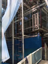 -PIPIKINGDOM皮皮王国欢乐号(欢乐海岸购物中心店)