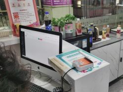 -镁连社·美联社