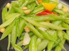 西芹炒夏果-吉祥凯悦-中餐厅(让胡路店)
