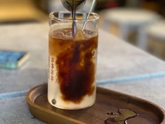 椰子水淋上意式浓缩-店溡三(御华名苑愚园路1221弄店)