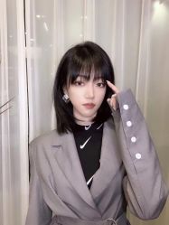 -AYO SALON