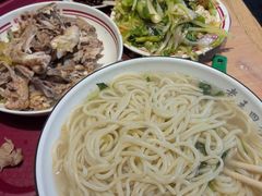 -老王四季抻面(南六东路店)