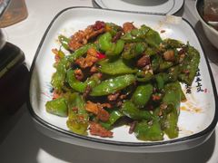 -小凤庭·地道湖北菜武昌鱼·藕汤(38年黄鹤楼店)