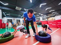 -悦动体能篮球羽毛球网球(三里河店)