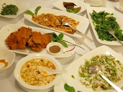 蟹粉豆腐-上海老站(徐家汇店)