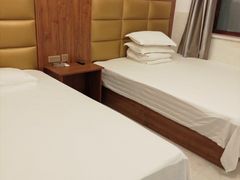 用餐区-沿海渔家院海鲜烧烤·东北菜(东戴河店)
