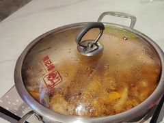 -黄记煌三汁焖锅(新佳丽江汉路店)