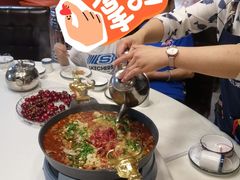 -鑫巴蜀小镇 · 水煮鱼专研店(玉桥店)