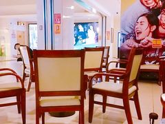等候区-嘉华国际影城(学清路店)