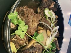 -运气牛自助酱大骨火锅(南京东路店)