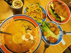 -伙记茶档(龙海风情小镇店)
