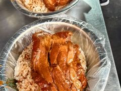 -梁阿婆廿年老牌扣肉糯米饭