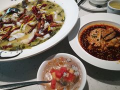 招牌老坛酸菜鱼-江渔儿酸菜鱼·拔草餐厅(虎门君乐汇店)