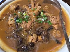 小鸡炖蘑菇-關東雪东北菜(中庚漫游城店)