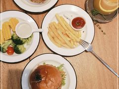 -龙治汉堡(中华城店)