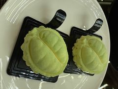 猫山王榴莲蛋糕-大中华希尔顿酒店-念自助餐·嗨啤·小龙虾