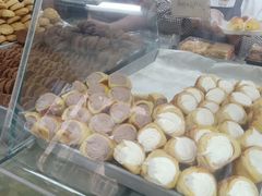 奶油牛角-爱德顺糕点食屋(利民道店)