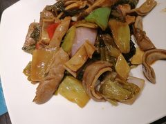 -鹊玥·粤菜小馆(汇智国际商业中心店)