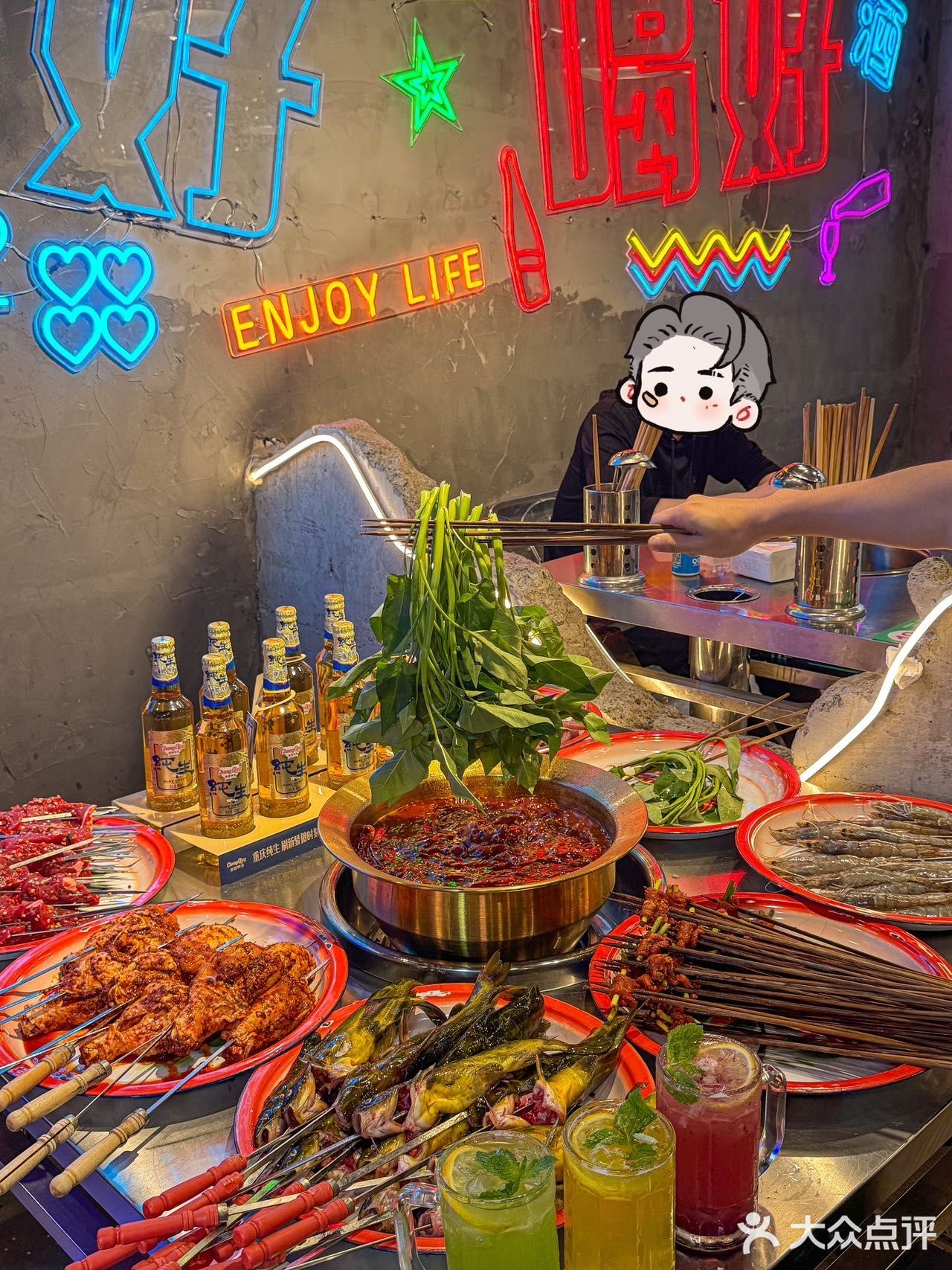 拜托。来杨家坪一定要吃芊禧串串！！