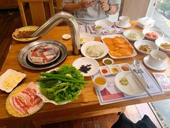 -紫霞门韩国料理烤肉(深南东路店)