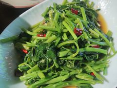 -七步香云南山里菜(昆明老街店)
