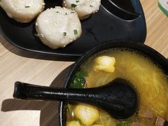 -小杨生煎(金山百联购物中心3楼店)