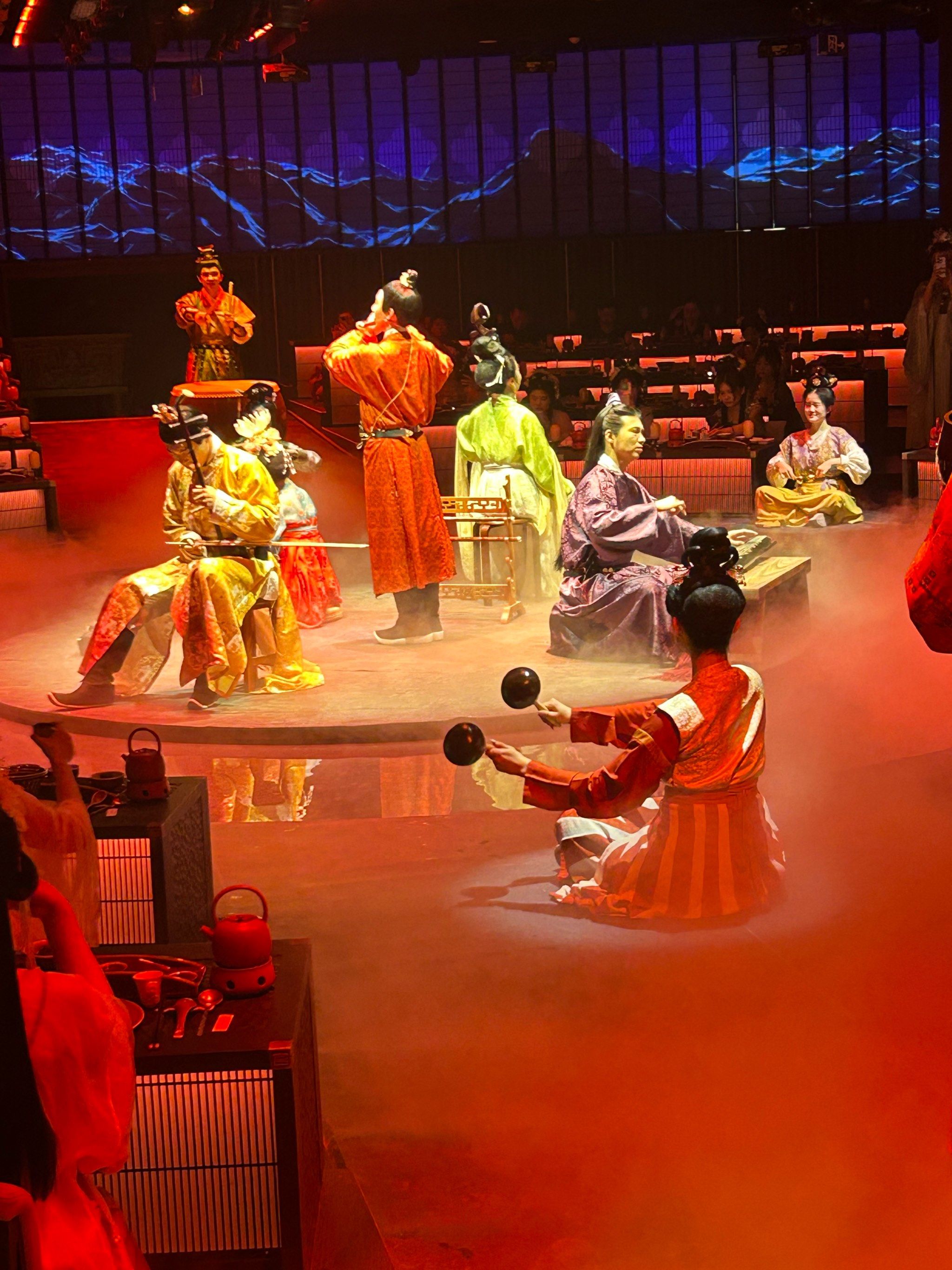 两小时载歌载舞的帝王宴是怎样的?