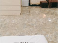 -郑远元专业修脚房(南坪万达店)